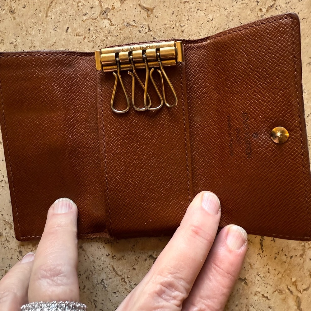 Louis Vuitton Monogram Brown Wallet with Gold Button - Picture 5 of 6